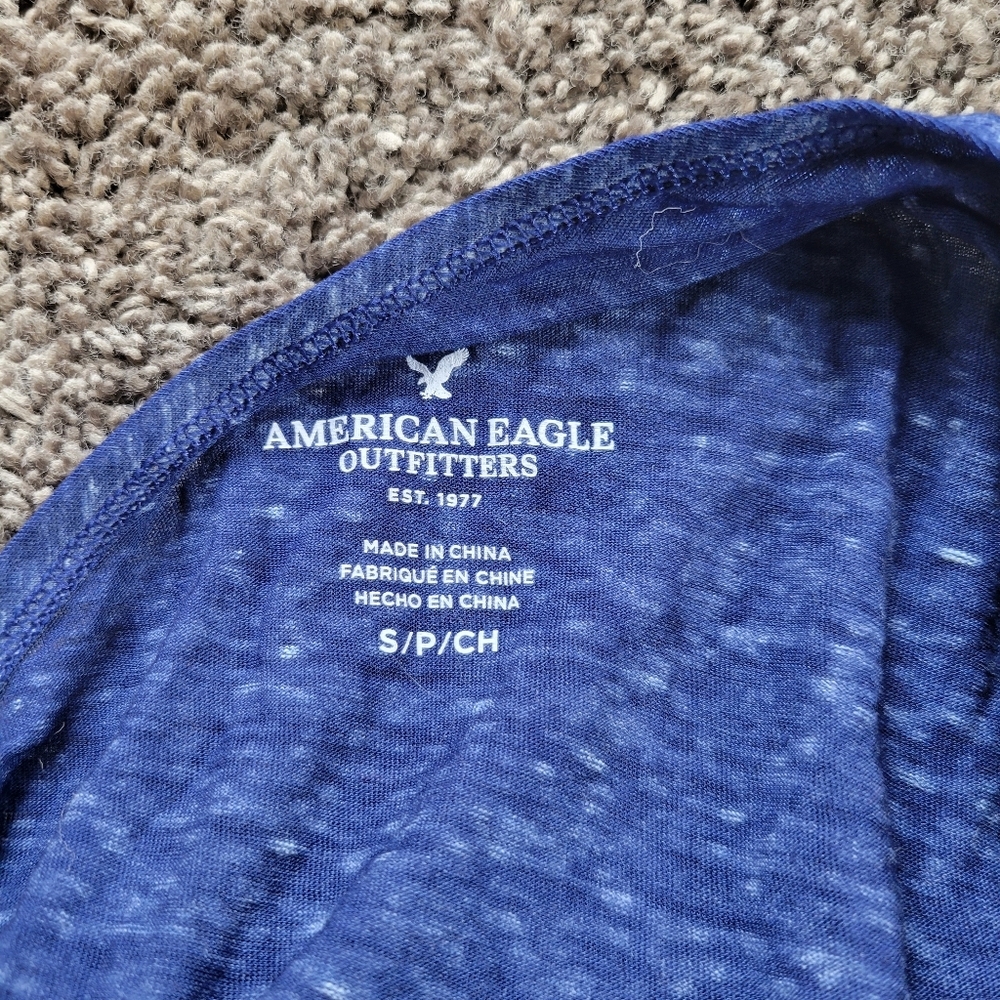 American eagle short sleeve T-shirt Blue Loose Fit Womans Small - Picture 7 of 8